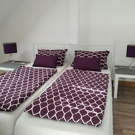 Monteurwohnung * Lugau