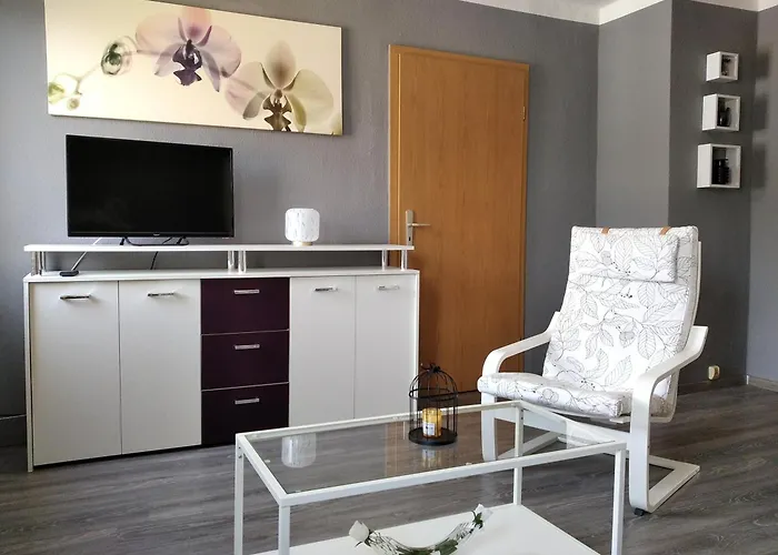 شقة Monteurwohnung Lugau